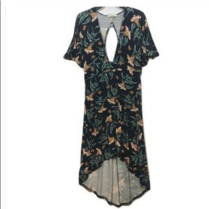 🆕 Bumble Bee Apparel Floral Dress